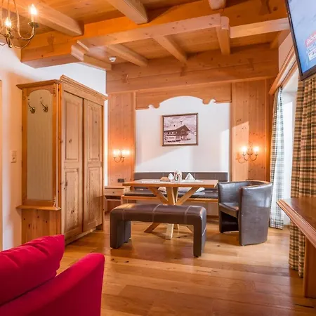 Jaegerhof Apartman *